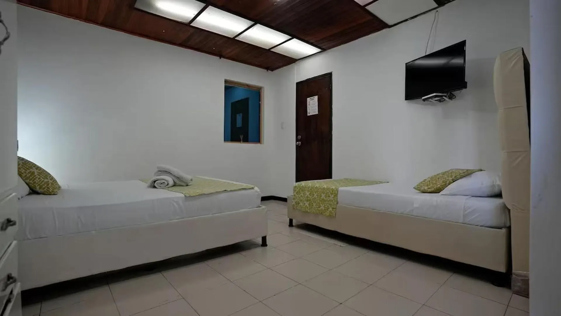 Apartment In Cartagena 202 Near The Sea With Air Conditioning And Wifi