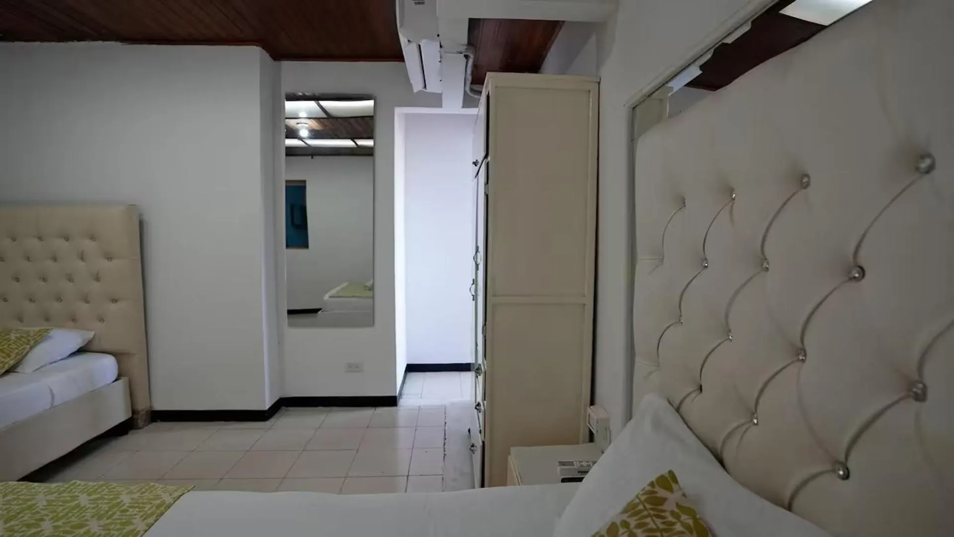 Apartment In Cartagena 202 Near The Sea With Air Conditioning And Wifi